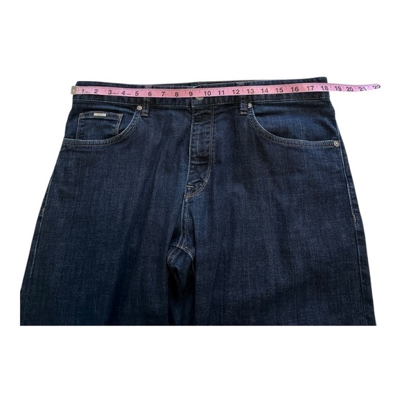 Hugo Boss Dark Wash Straight Leg Jeans With Stretch - Size 36/34 - Picture 12 of 15